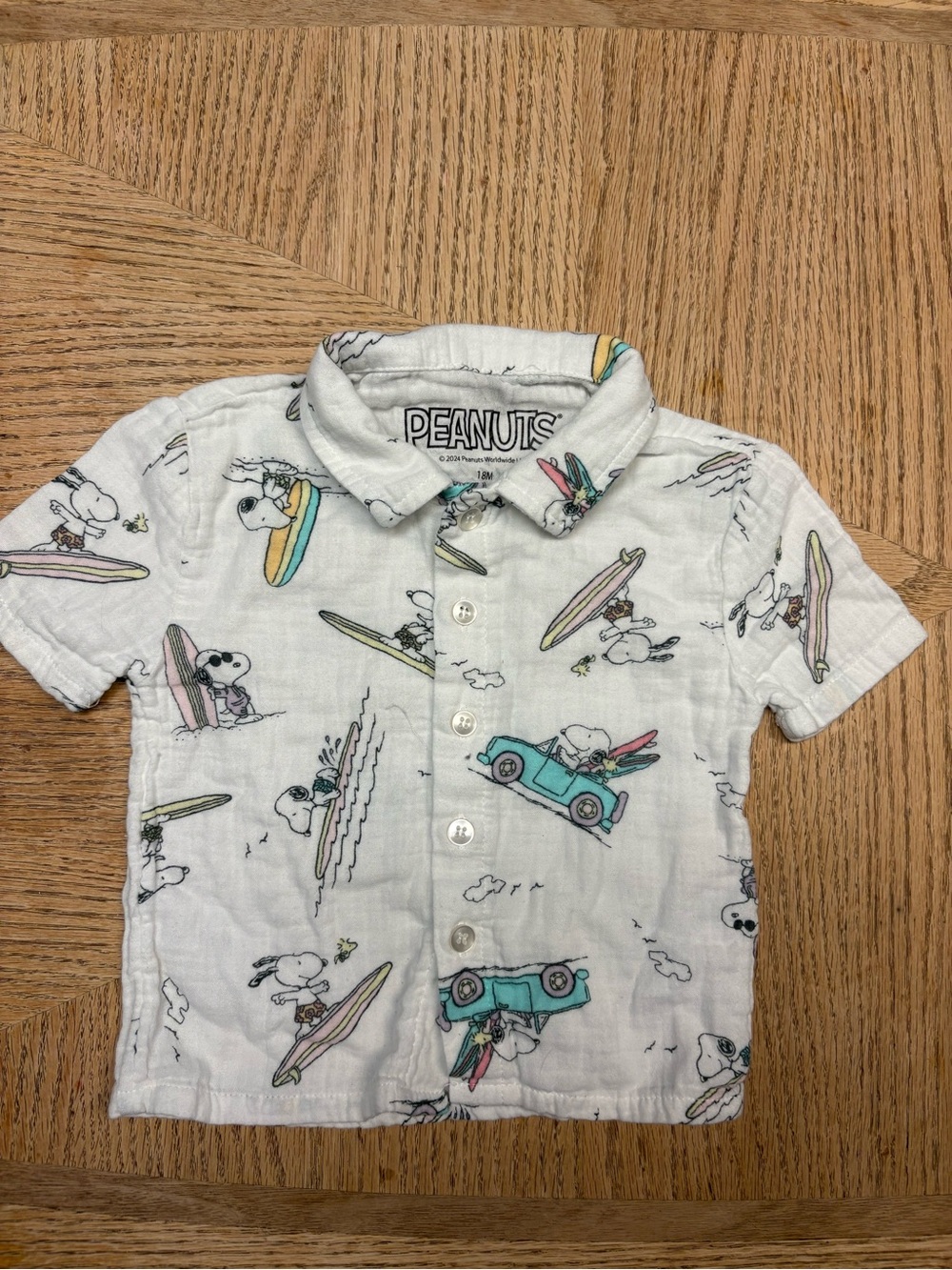 Peanuts White Button-Down Shirt with Surf & Car Print